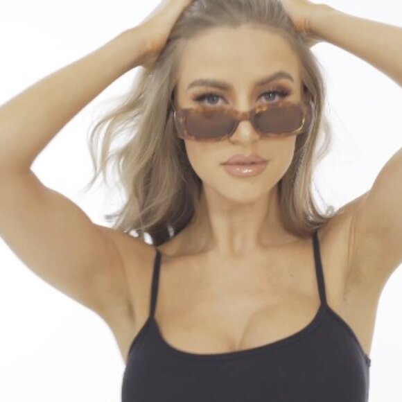 Retro Rectangle Sunglasses Vintage 90s Fashion Narrow Square Frame UV400